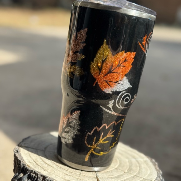 30oz Custom Made Tumbler - Picture 3 of 4